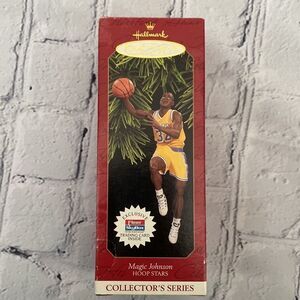 🔸️EUC Hallmark Magic Johnson 1997 Ornament & Trading Card